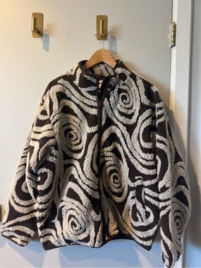 Obey swirl zip jacket